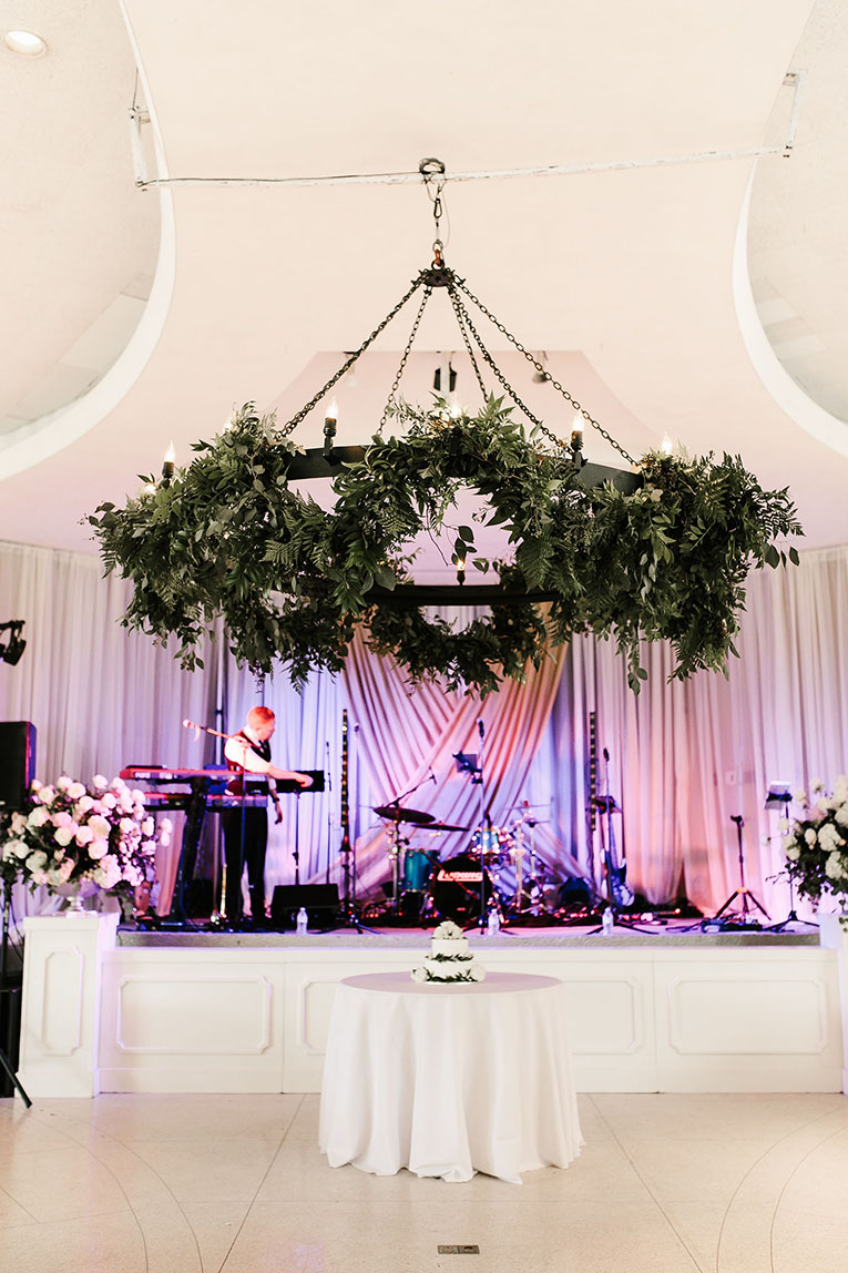 Elegant Spring Wedding Reception Setup