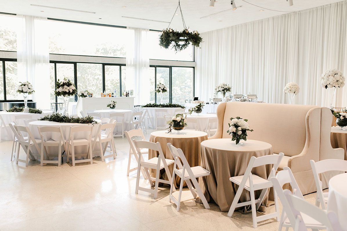 Elegant Spring Wedding Reception Setup