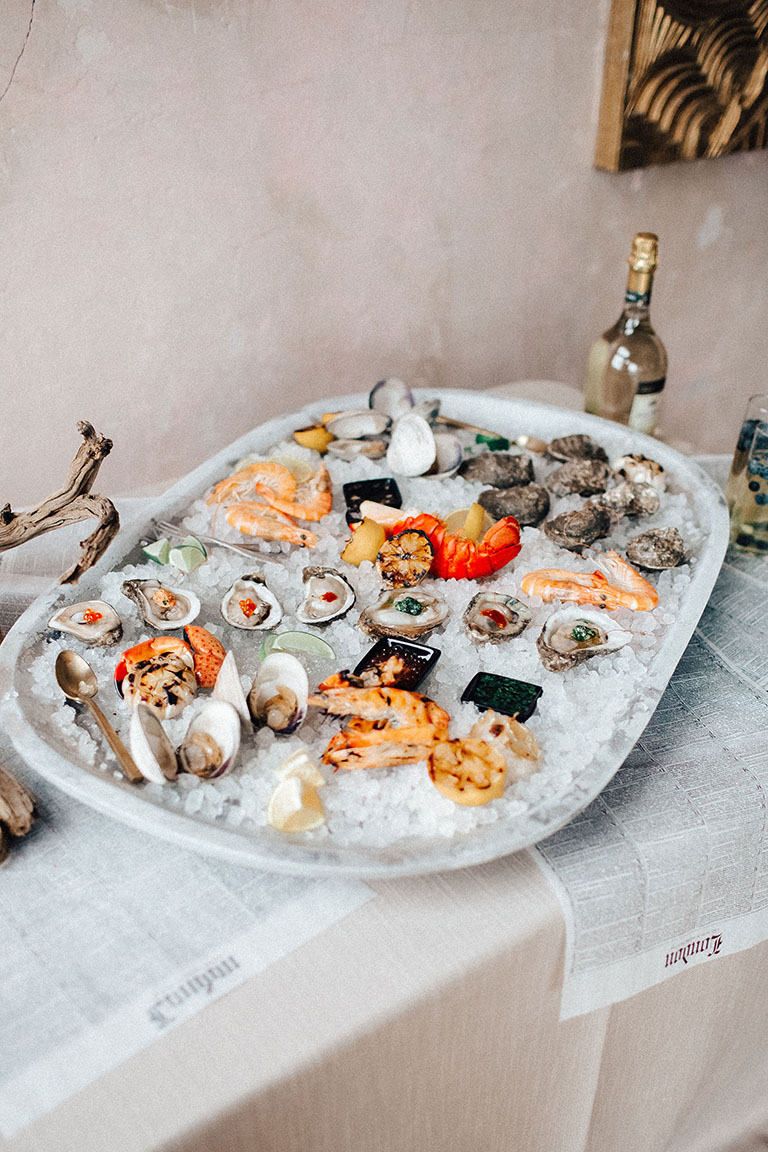 Raw Seafood Bar