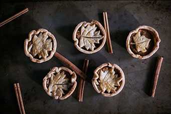 Mini Pies With Cinnamon Sticks