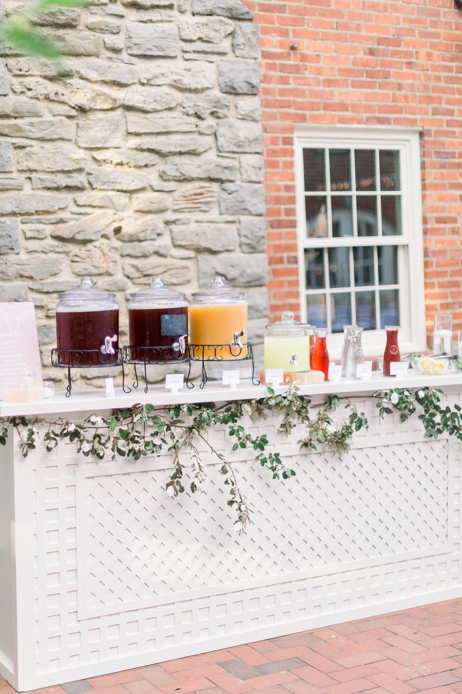 Mix-Your-Own Lemonade and Iced Tea Bar