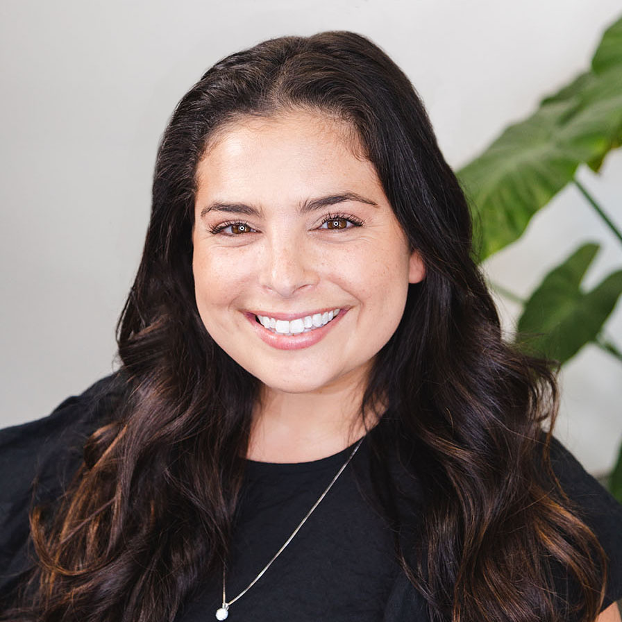 Headshot of Dream employee Lisa Baffo