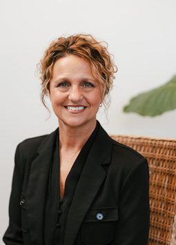 Michelle-Henegar—Event-Specialist